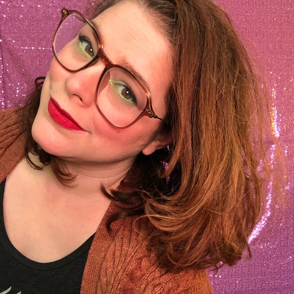 Meet your Posher, Stephanie - Picture 10 of 16